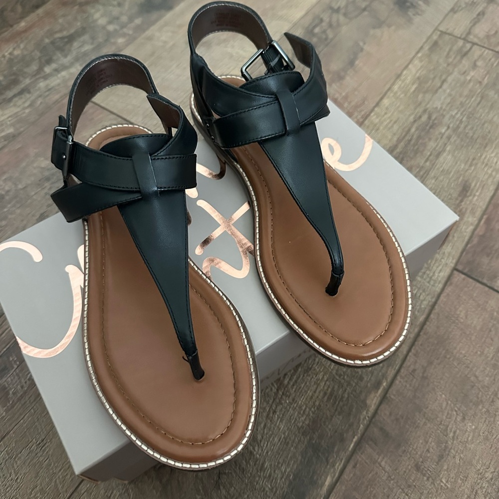 Elegant Black Leather Sandals